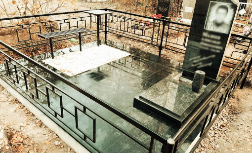 Гранит, сталь