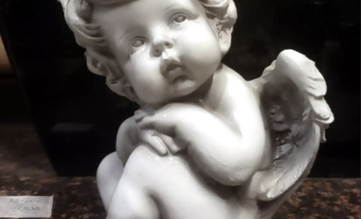 Ангел из литьевого мрамора маленький