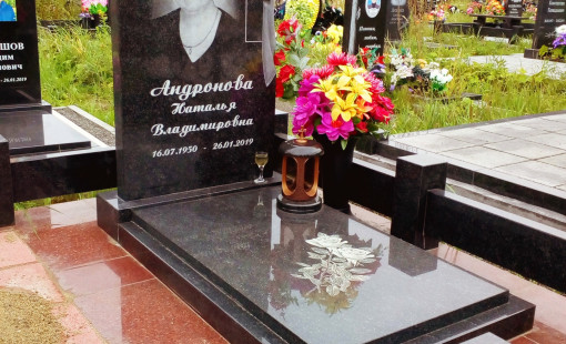 Облицовка гранитом